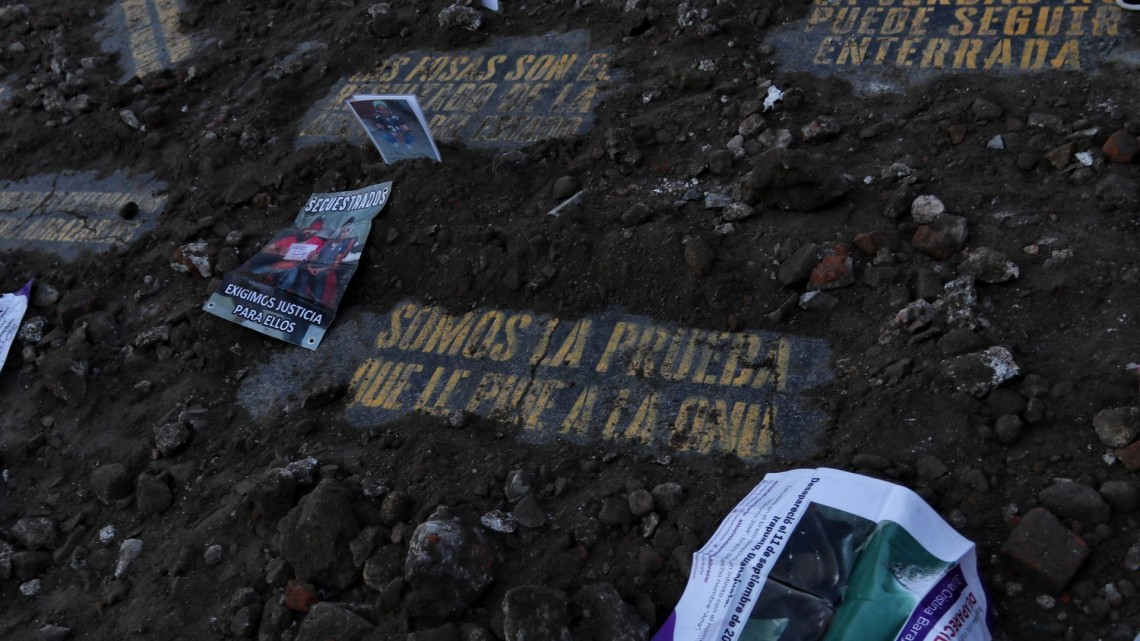 “Si AMLO no va a las fosas, las fosas vienen a él”, colectivos exigen ayuda para encontrar a desaparecidos