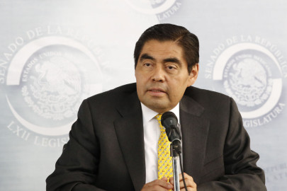 Presenta renuncia Barbosa como coordinador del PRD en el Senado