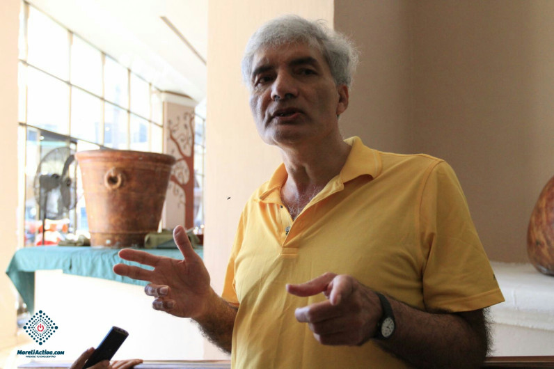 Hospitalizan a Manuel Mireles