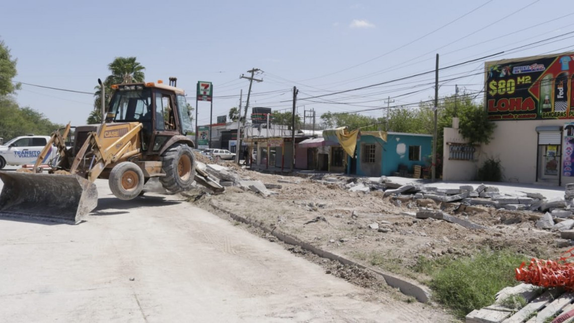 Rehabilita Municipio colectores en Rodolfo Garza Cantú y Álvaro Obregón 