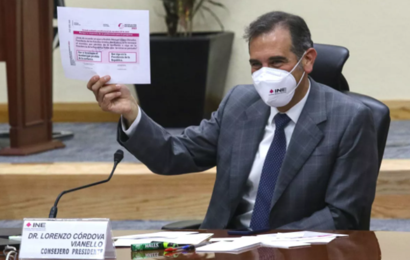 "Muy lamentable la actitud del INE": acusa AMLO de "boicot" en Revocación de Mandato 