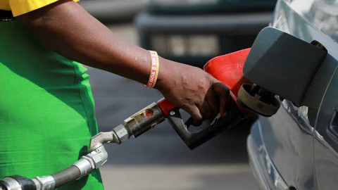 Hacienda adelanta, habrá decreto sobre estímulo fiscal de gasolina