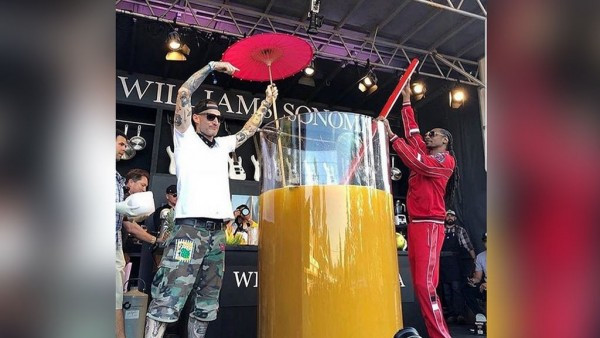 Snoop Dogg impone récord Guinness con bebida gigante