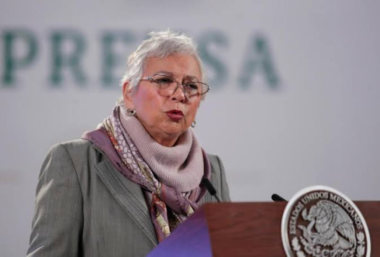 Cancelan registro como fedatario público a Olga Sánchez y otras 1,021 personas