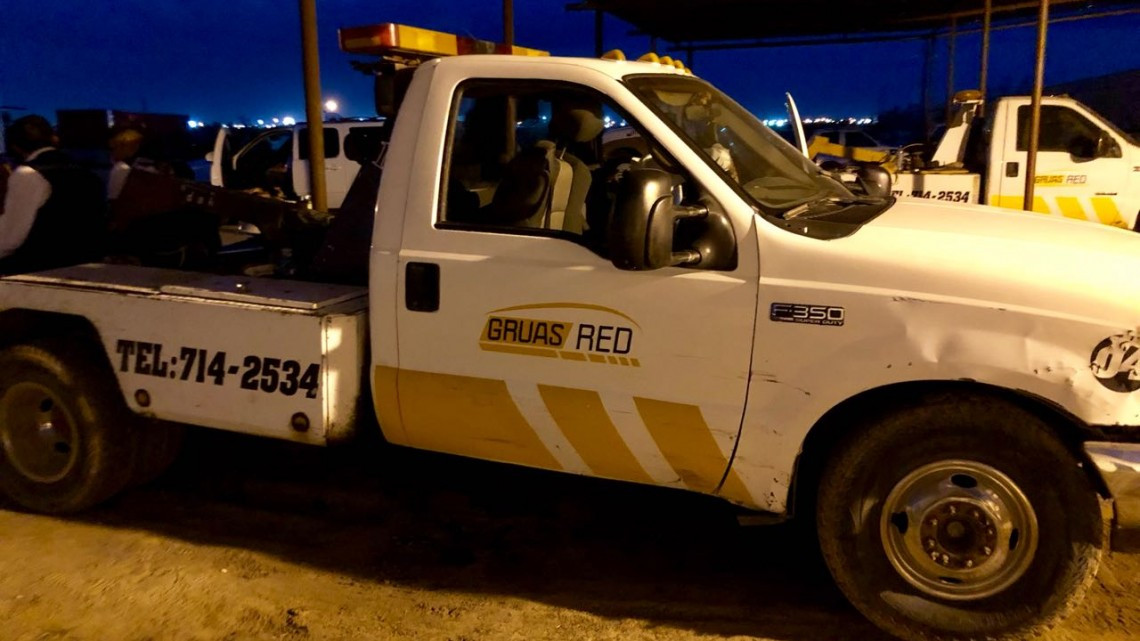 Clausuran Grúas Red de Nuevo Laredo