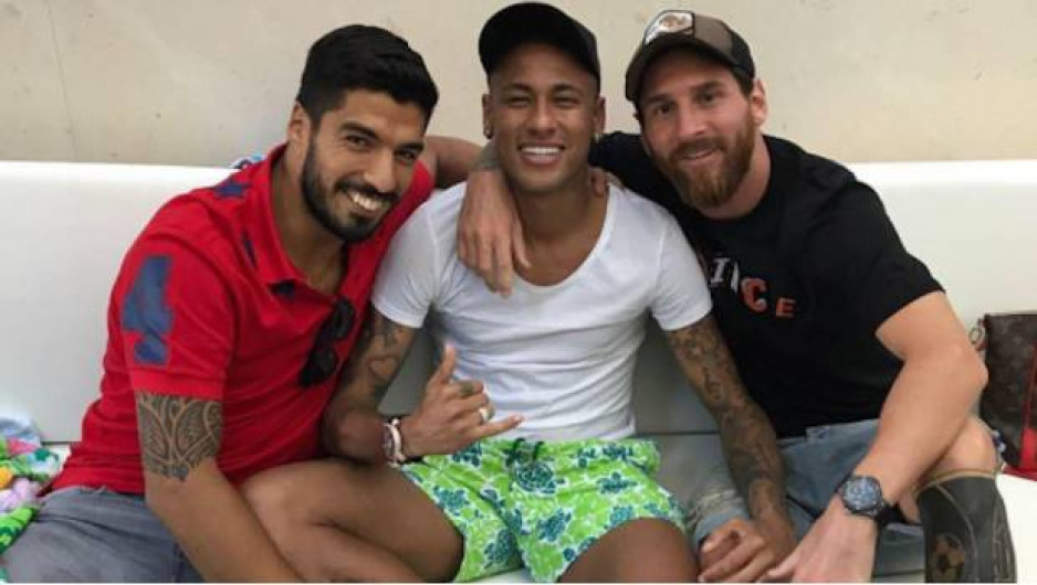 Neymar se reencuentra con Messi y Luis Suárez