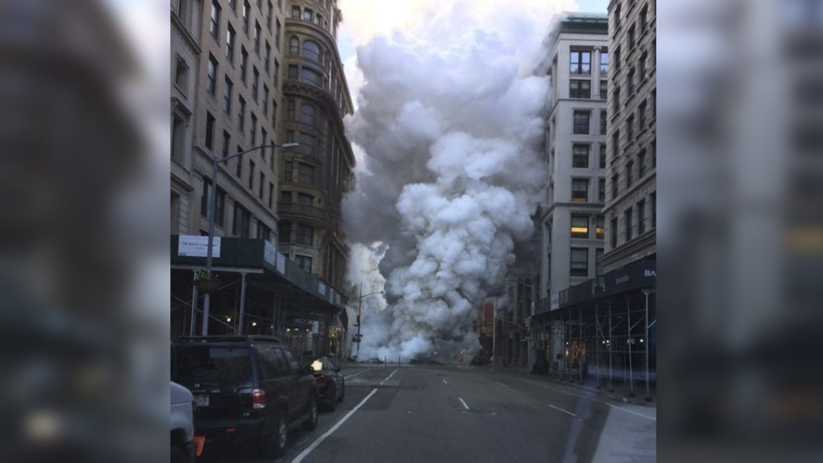 Explosión de una tubería de vapor sorprende a Manhattan