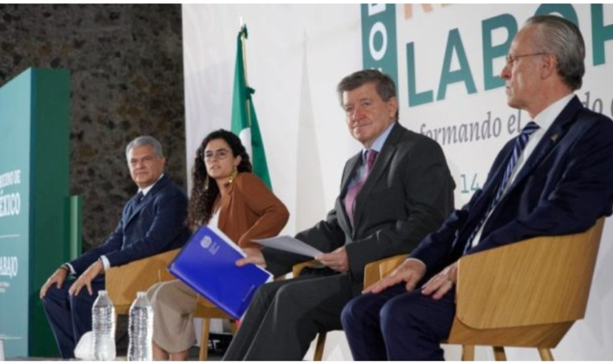 Director de OIT felicita al gobierno de México por reforma laboral 