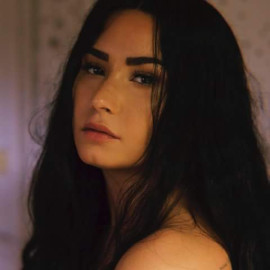 Demi Lovato comparte emotivo video