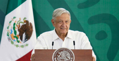 Celebra AMLO participación de la gente en la Consulta Popular