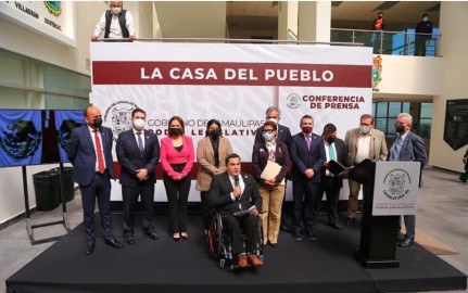Para evitar seguir cometiendo errores, le contratarán asesores a cada legislador local