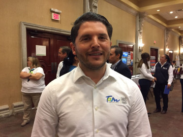 Brindan capacitación a jóvenes emprendedores