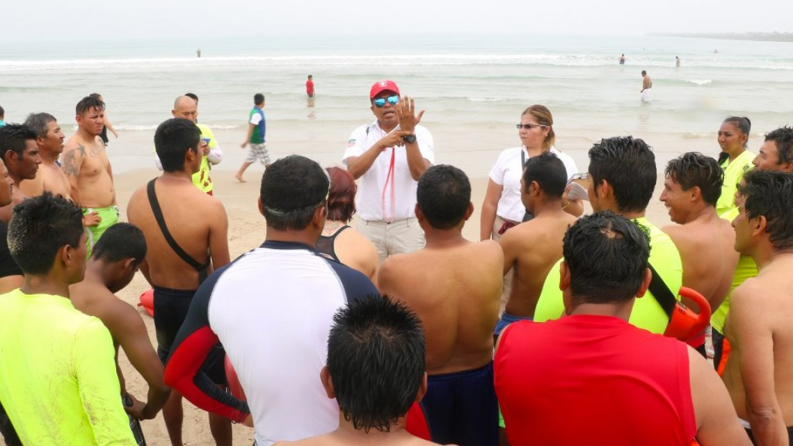 Guardavidas de Playa Miramar reciben capacitación 