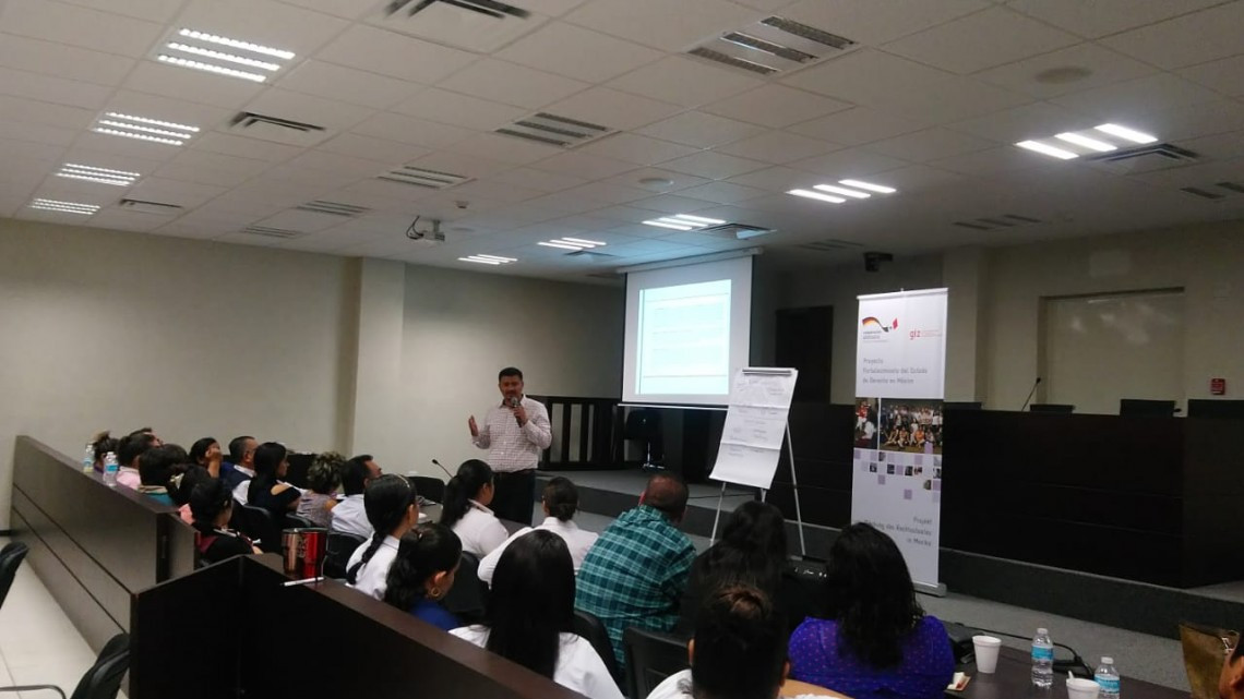 PGJT capacita a personal de la institución