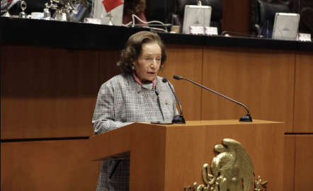 Entrega Senado Medalla Belisario Domínguez a la legisladora Ifigenia Martínez