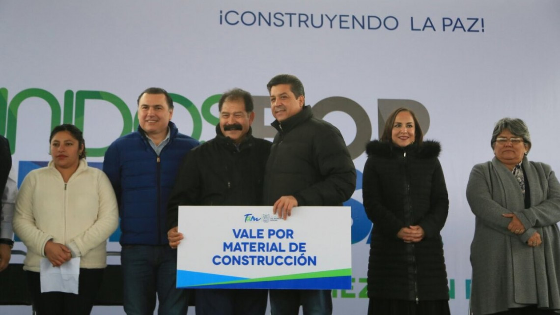 Apoyos en beneficio de reynosenses son entregados