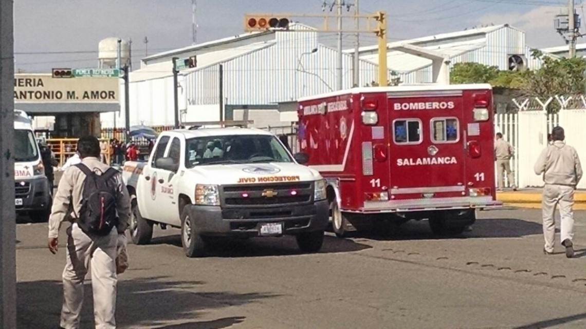 Instalaciones de Pemex estallan y dejan a ocho heridos 