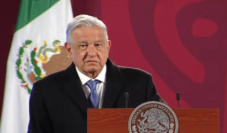 AMLO buscará remover estatua de la Libertad si Julian Assange es condenado en Estados Unidos