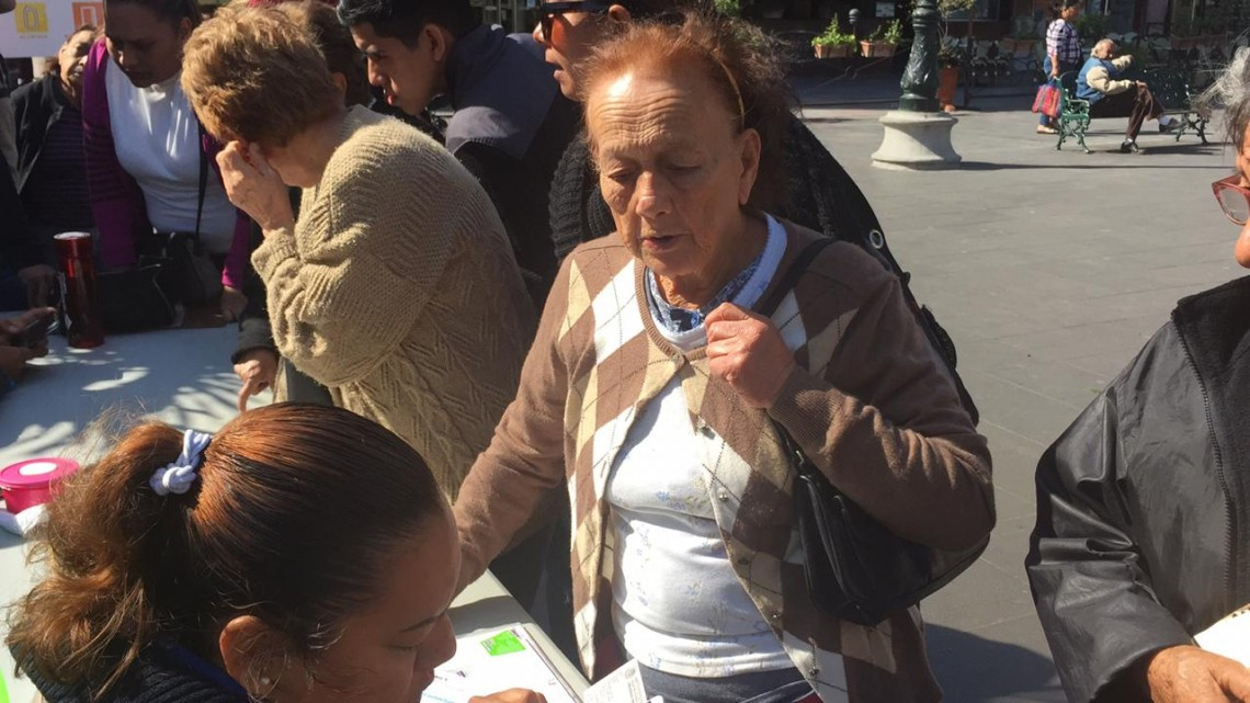 Censan a interesados en créditos a la palabra