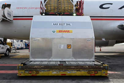  Arriba a México embarque con más de 250 mil vacunas de Pfizer 