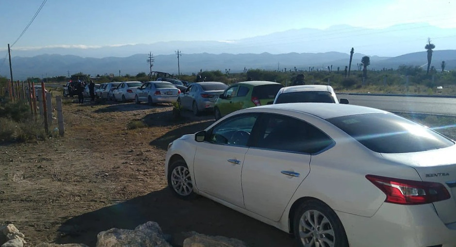 Detienen a 11 personas en Nuevo León por intentar trasladar a 47 migrantes