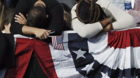 Estadunidenses al borde de una crisis de nervios por 'culpa' de Trump