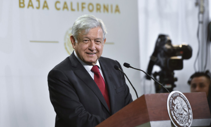 Lamenta AMLO resolusión del INAI al negar investigación en contra de Loret de Mola 