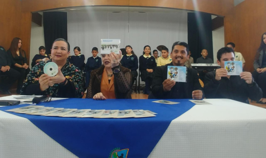 Presentará MIRES, Primer disco de jóvenes invidentes