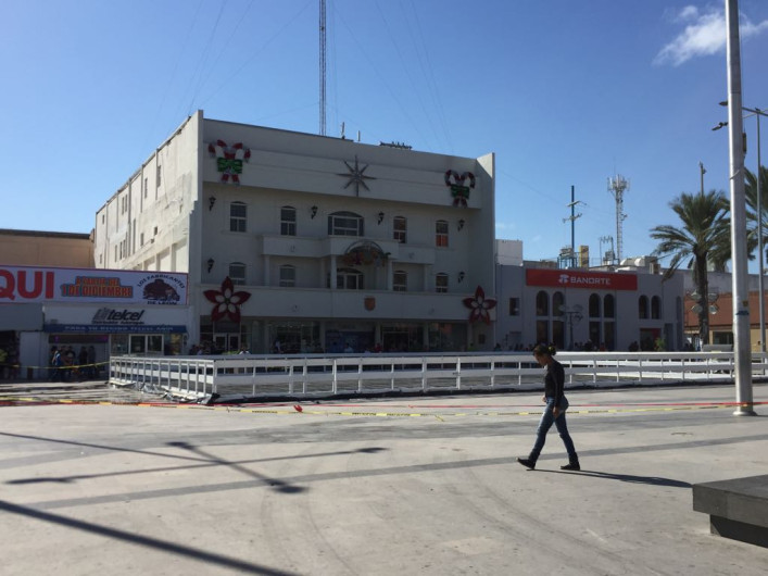 Burocrátas no deben hacer proselitismo en horas laborales