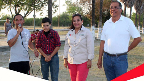 Alcaldesa muestra apoyo al deporte