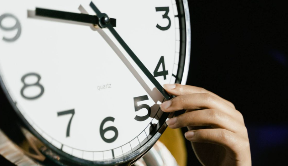 "Mucha posibilidad" de eliminar este año el horario de verano: AMLO 