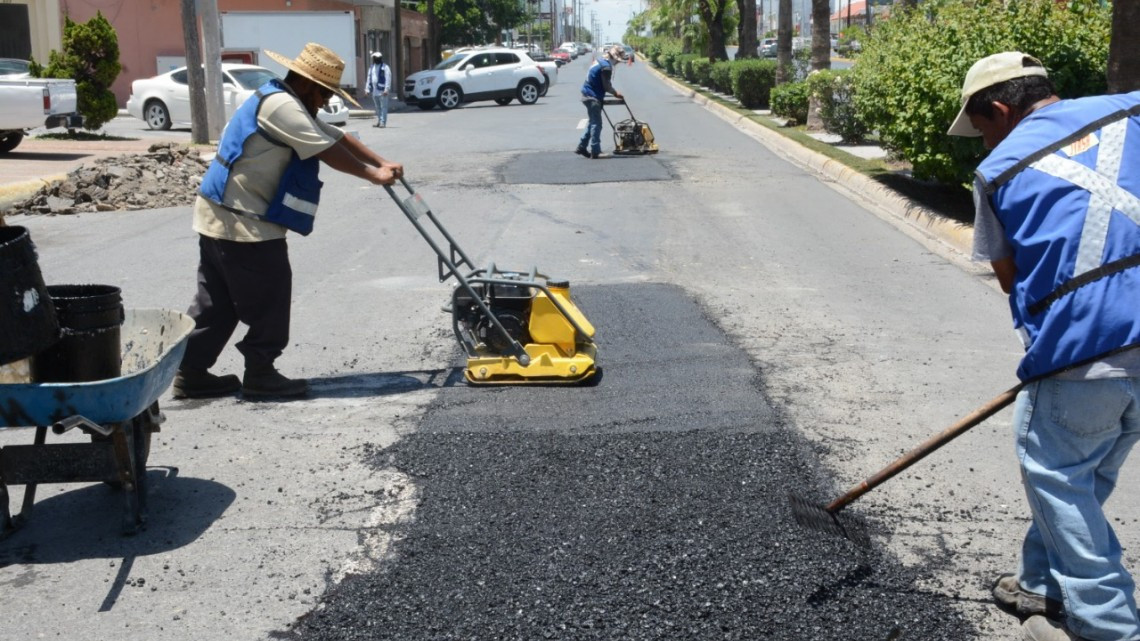 Intensifica Municipio de Reynosa trabajos de bacheo y rehabilitación