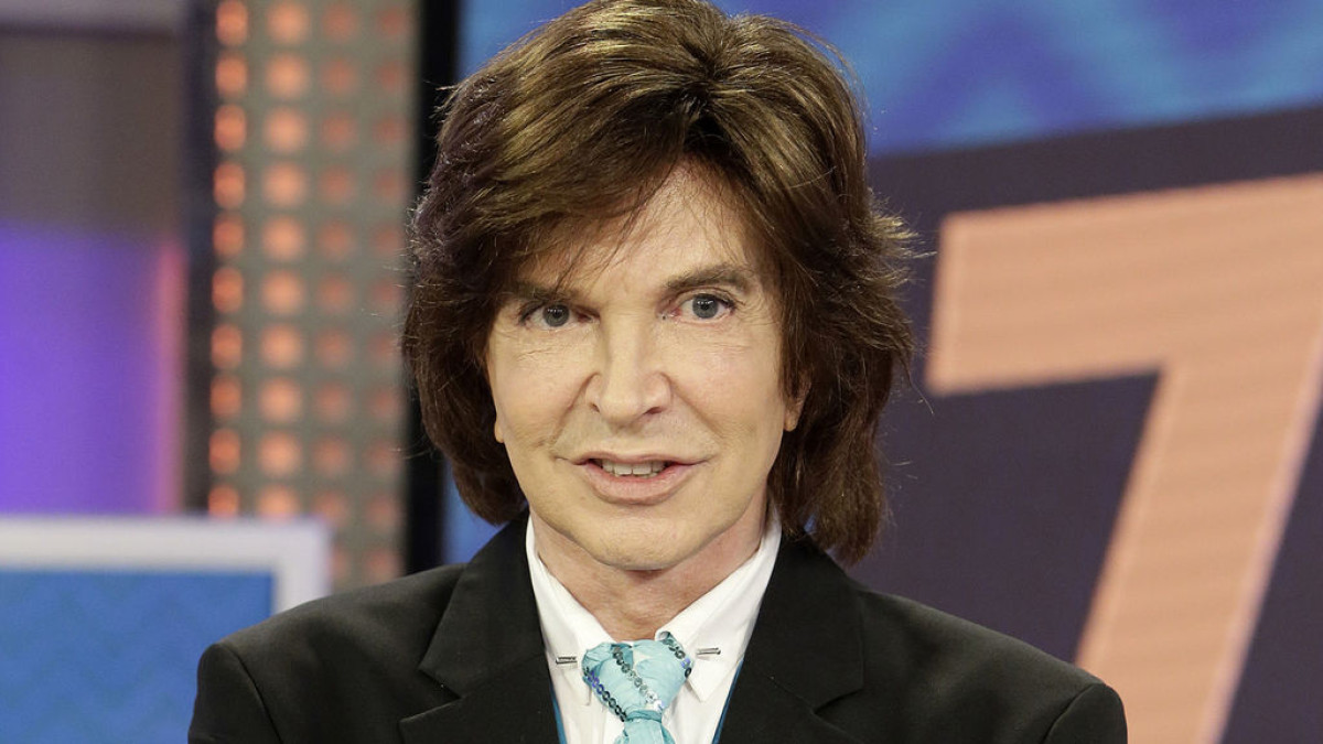 Hospitalizan a Camilo Sesto