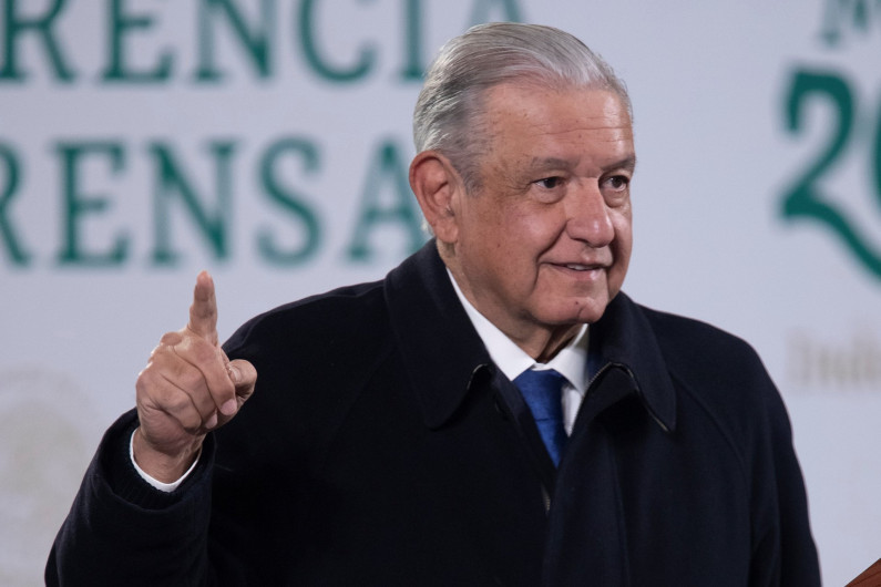 Considera AMLO realizar gira por Centroamérica este 2022