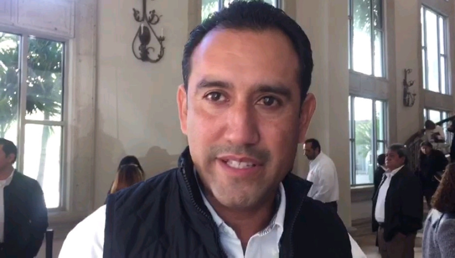 Apoyará SNTE a docentes, con trámites de derechos vehiculares