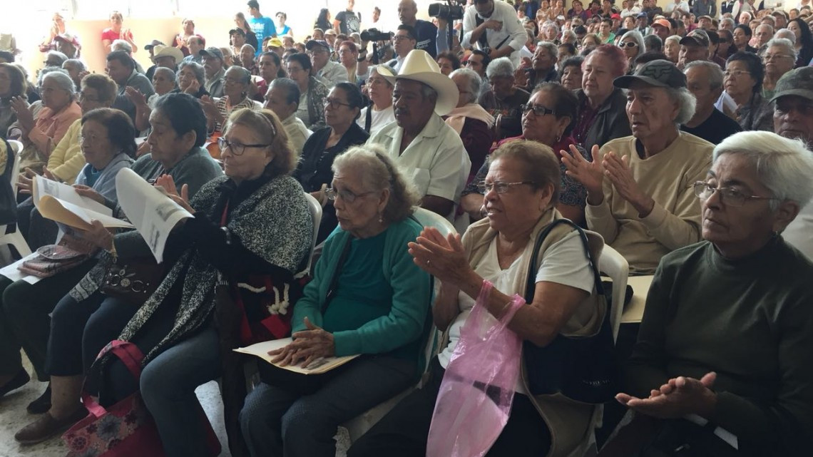 Realizan pago a abuelitos en Ciudad Madero