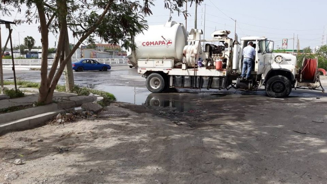 Comapa trabaja con equipo vactor