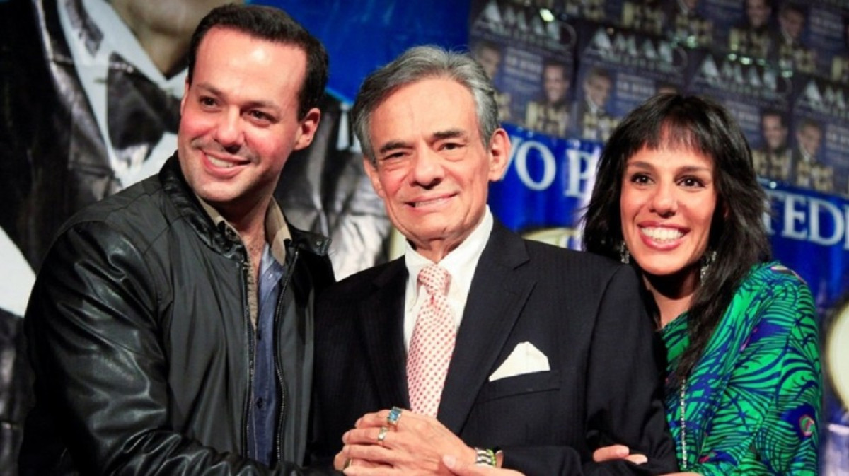 José Joel y Marysol Sosa continúan la búsqueda de los restos de José José en Miami