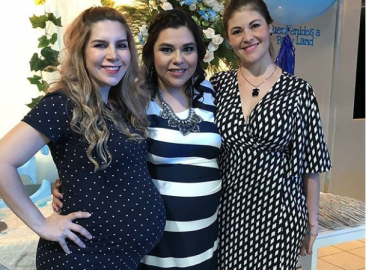 Karla Panini muestra pancita de embarazo y es atacada en redes