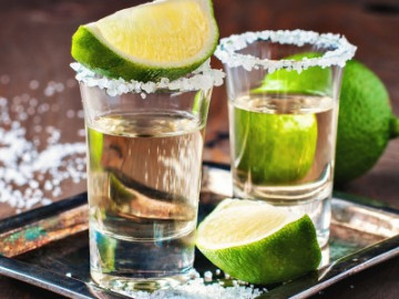 Se producirán en México tequila y mezcal marca Maradona 