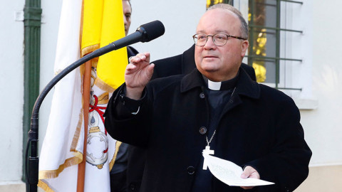 Policía investiga las oficinas de la Iglesia Católica en Chile
