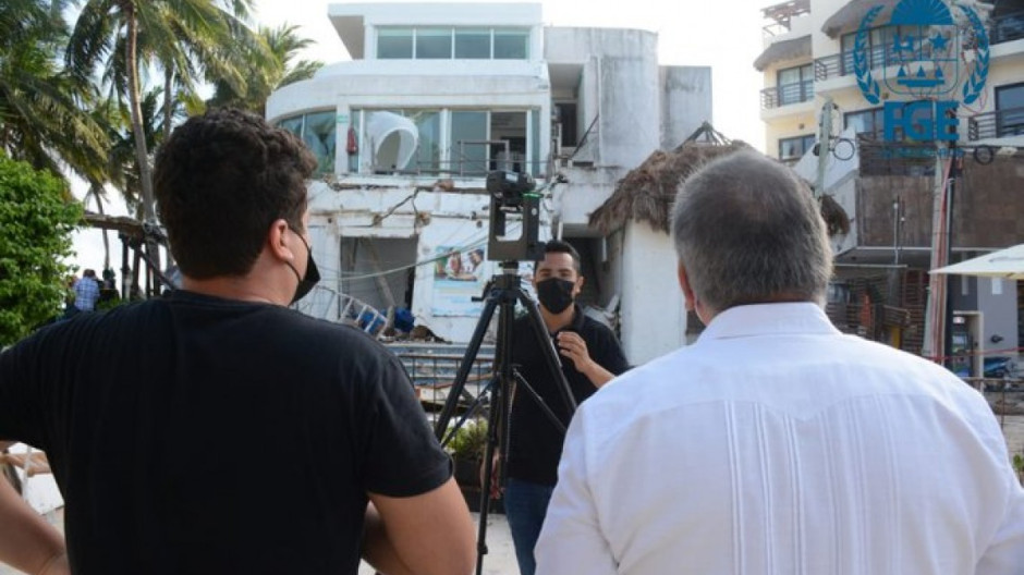 Explosión en restaurante deja dos muertos en Playa del Carmen