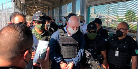 Autoridades de EU entregan a México a Eduardo Arellano Félix 