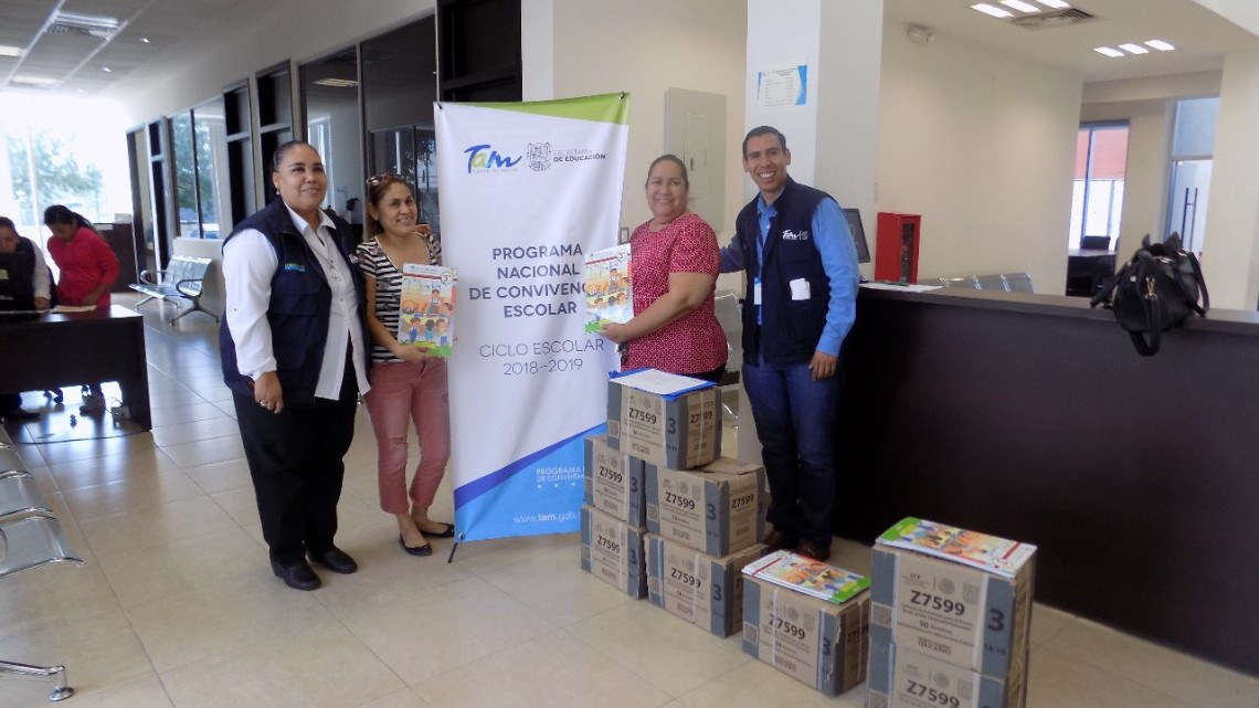 Realiza SET visitas a escuelas; reparte material educativo