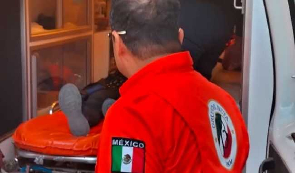  INM ayuda a 23 migrantes tras volcadura de camión de carga en Chiapas