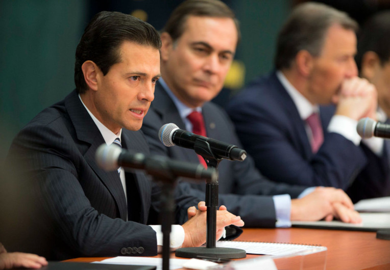 Adelantan EPN y Castañón que enfrentaremos 'desafíos insospechados'