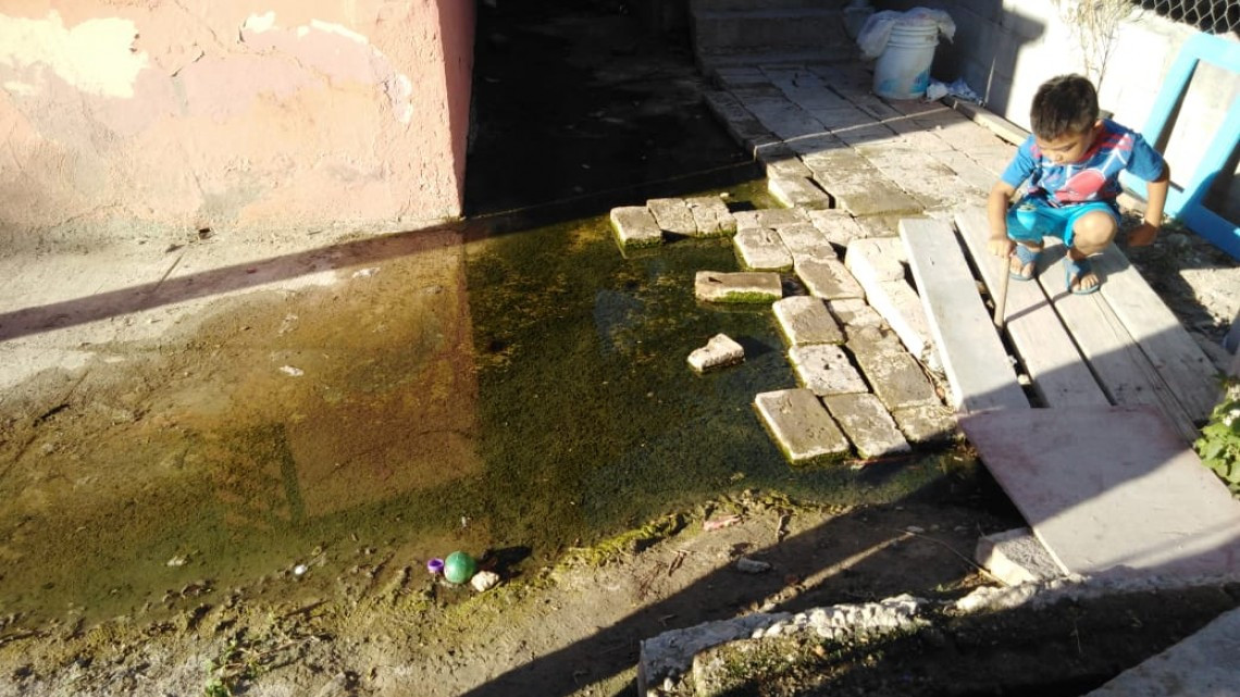 COMAPA baja niveles en línea de drenaje