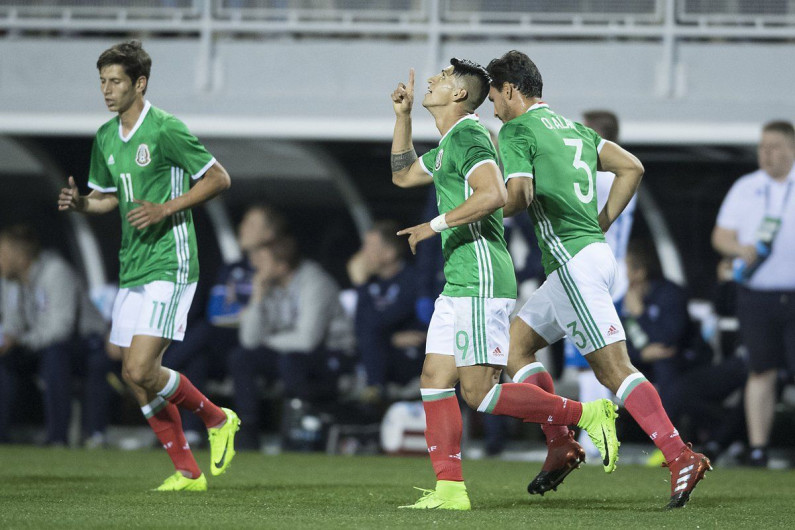 México vence 1-0 a selección de Islandia