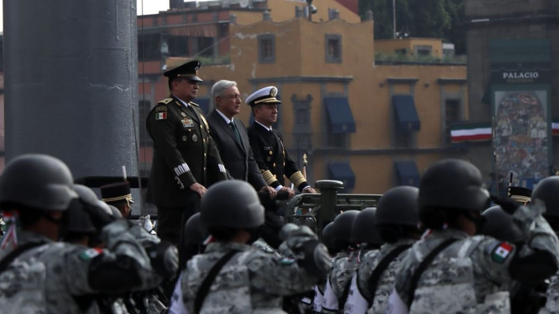 Se lleva a cabo el tradicional Desfile Militar en el Zócalo de la CDMX 