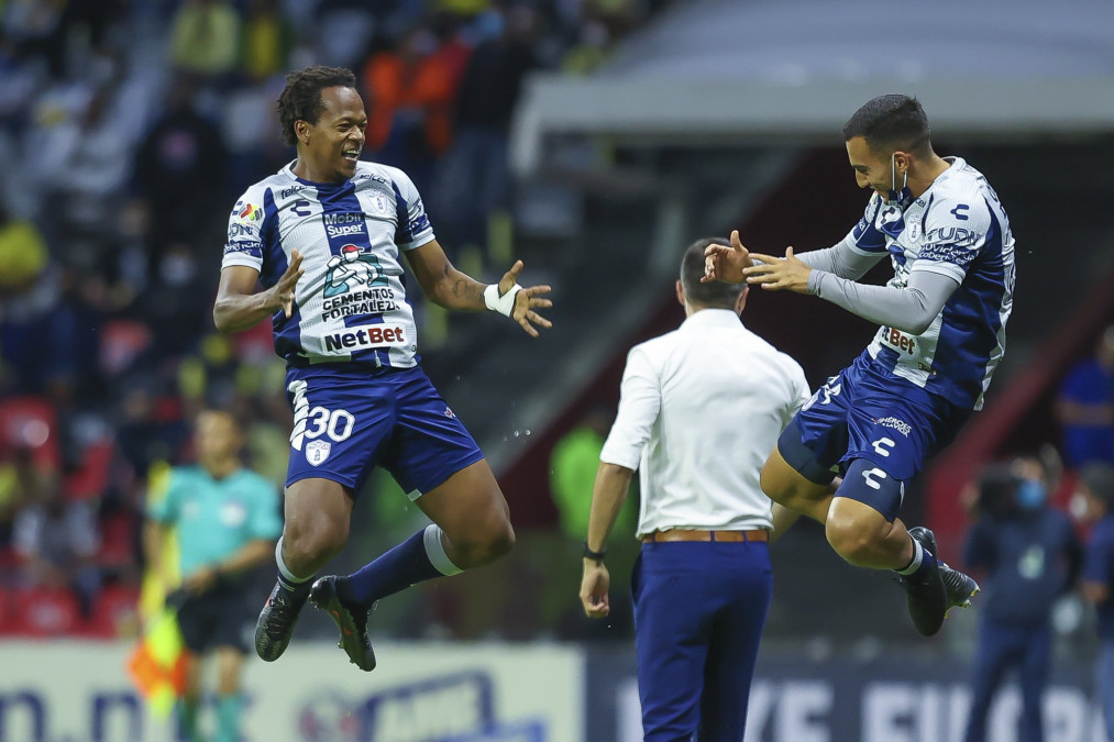 Pachuca elimina al América en partidazo